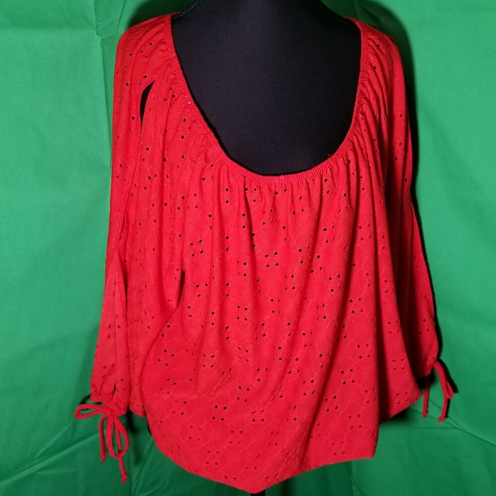 Per Seption Womens 1X Red Red 3/4 Sleeve‎ Eyelet Top Cold Shoulder Slit Sleeve